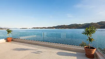 Seaside Retreat Villa with Pool, Orebić