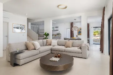 Seaside Retreat Villa with Pool, Orebić