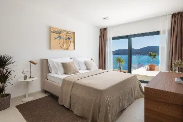 Seaside Retreat Villa with Pool, Orebić