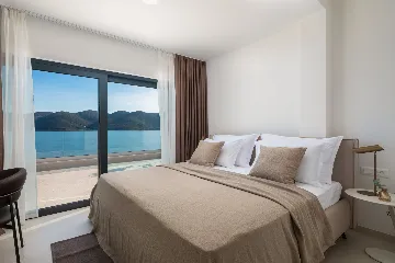 Seaside Retreat Villa with Pool, Orebić