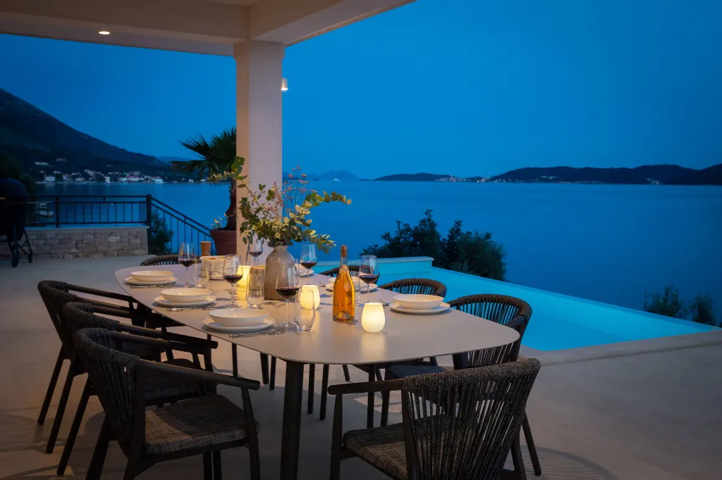 Seaside Retreat Villa with Pool, Orebić