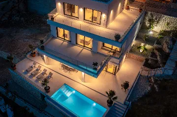 Seaside Retreat Villa with Pool, Orebić