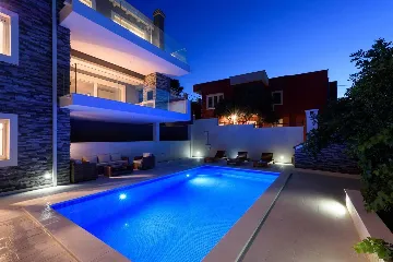 Modern Villa with Heated Pool in Arbanija