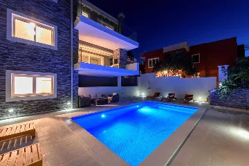 Modern Villa with Heated Pool in Arbanija