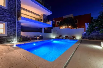 Modern Villa with Heated Pool in Arbanija