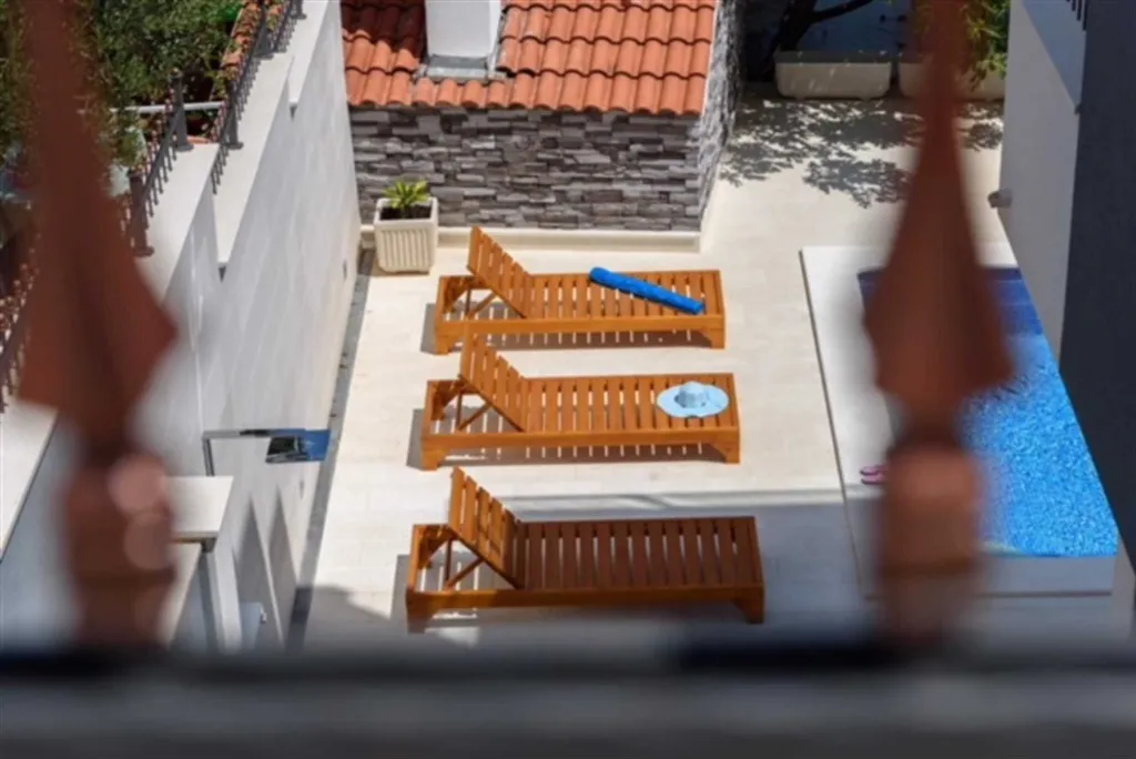 Modern Villa with Heated Pool in Arbanija