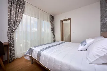 Modern Villa with Heated Pool in Arbanija