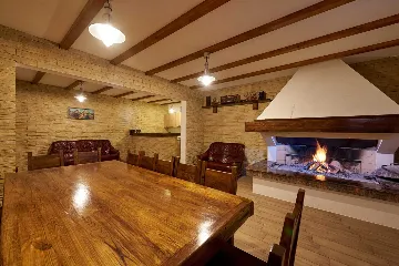 Modern Villa with Heated Pool in Arbanija