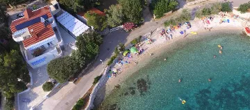 Seaside Family Villa with Heated Pool in Mandre