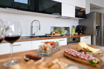 Modern Villa Retreat with Infinity Pool in Jelsa