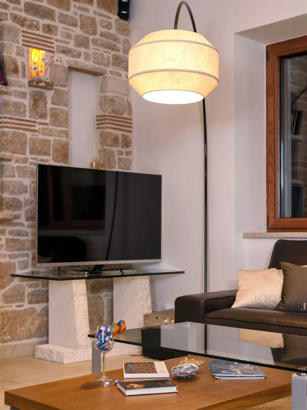 Modern Villa Retreat with Infinity Pool in Jelsa