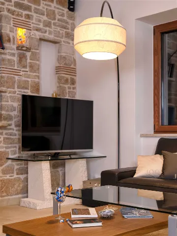 Modern Villa Retreat with Infinity Pool in Jelsa