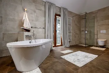 Modern Villa Retreat with Infinity Pool in Jelsa