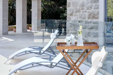 Modern Villa Retreat with Infinity Pool in Jelsa