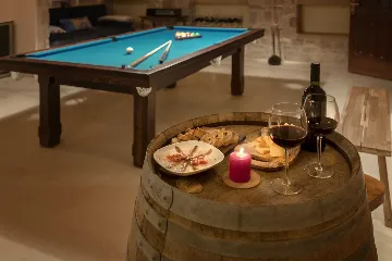 Modern Villa Retreat with Infinity Pool in Jelsa