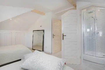 Spacious Private Villa with Pool in Vodice