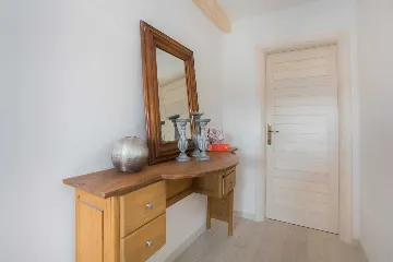 Spacious Private Villa with Pool in Vodice