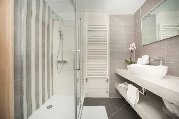 Spacious Private Villa with Pool in Vodice