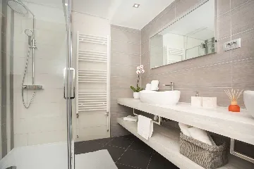 Spacious Private Villa with Pool in Vodice