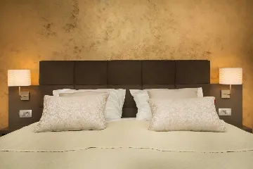 Spacious Private Villa with Pool in Vodice