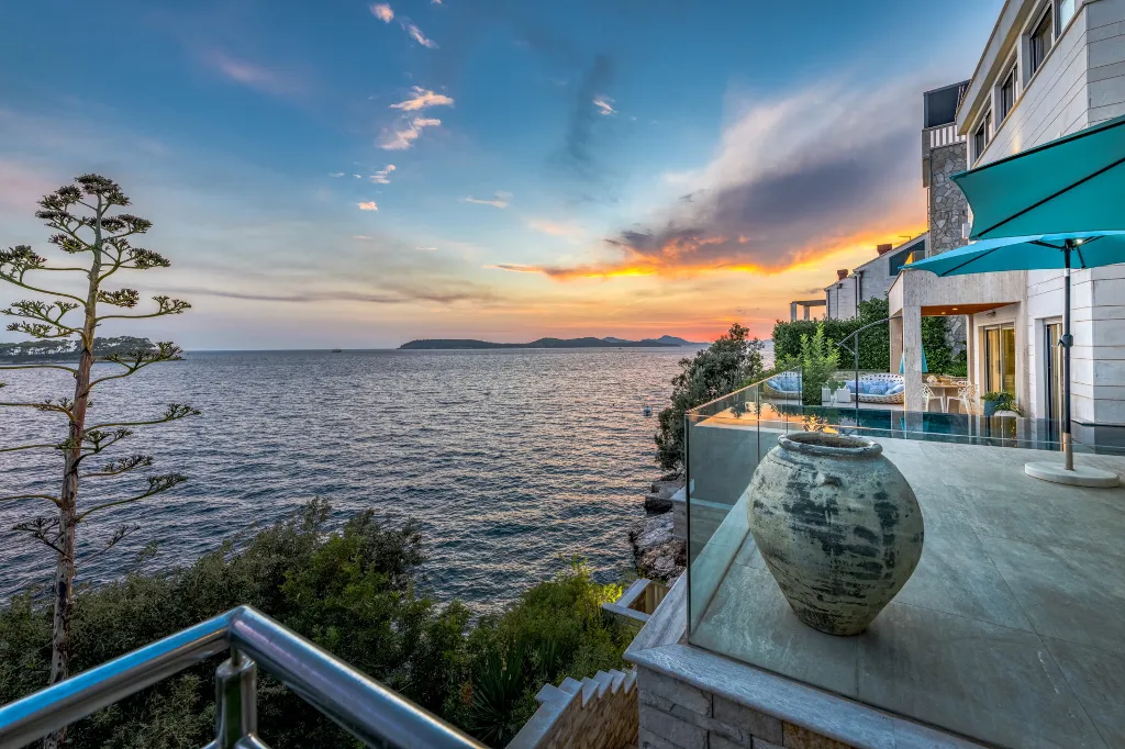Contemporary Seaside Villa with Infinity Pool Lozica