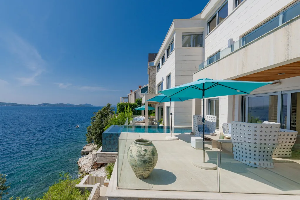 Contemporary Seaside Villa with Infinity Pool Lozica