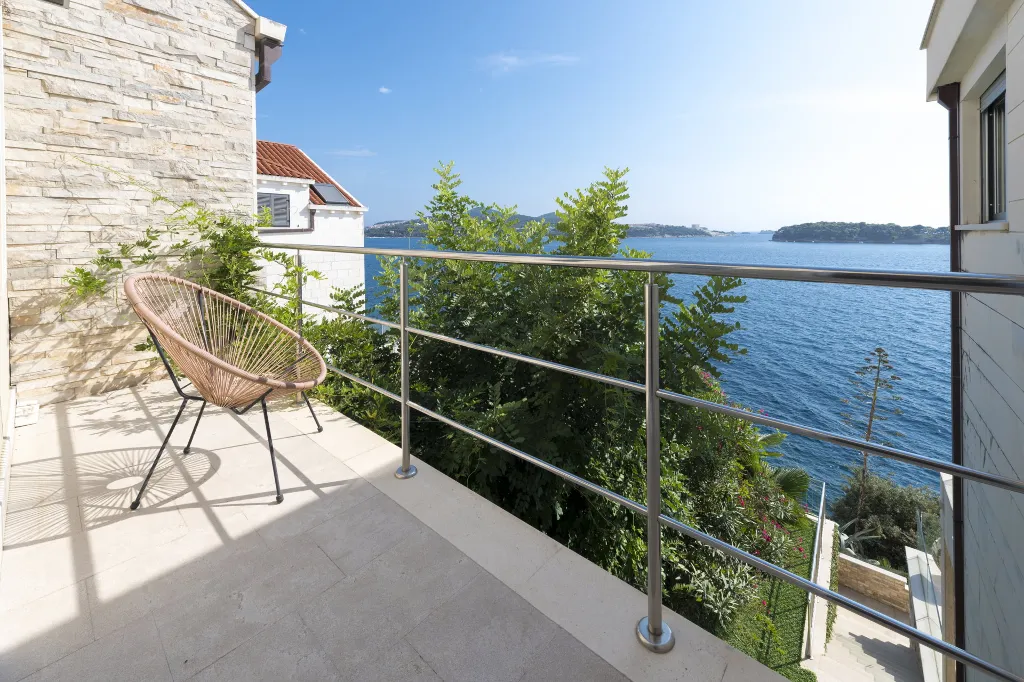 Contemporary Seaside Villa with Infinity Pool Lozica