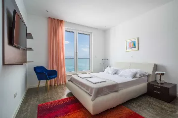 Beachfront Apartment with Pool in Trogir