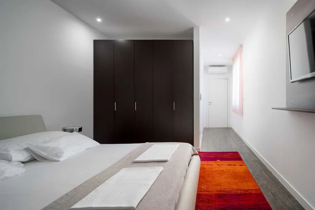 Beachfront Apartment with Pool in Trogir