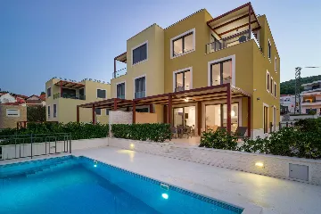 Beachfront Apartment with Pool in Trogir