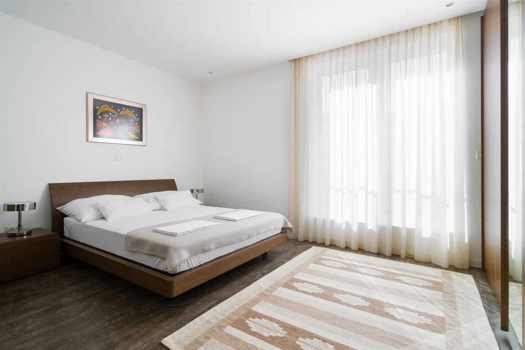 Seaside Three-Bedroom Apartment in Trogir