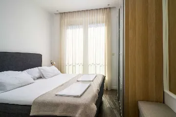 Seaside Three-Bedroom Apartment in Trogir