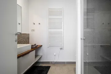 Seaside Three-Bedroom Apartment in Trogir