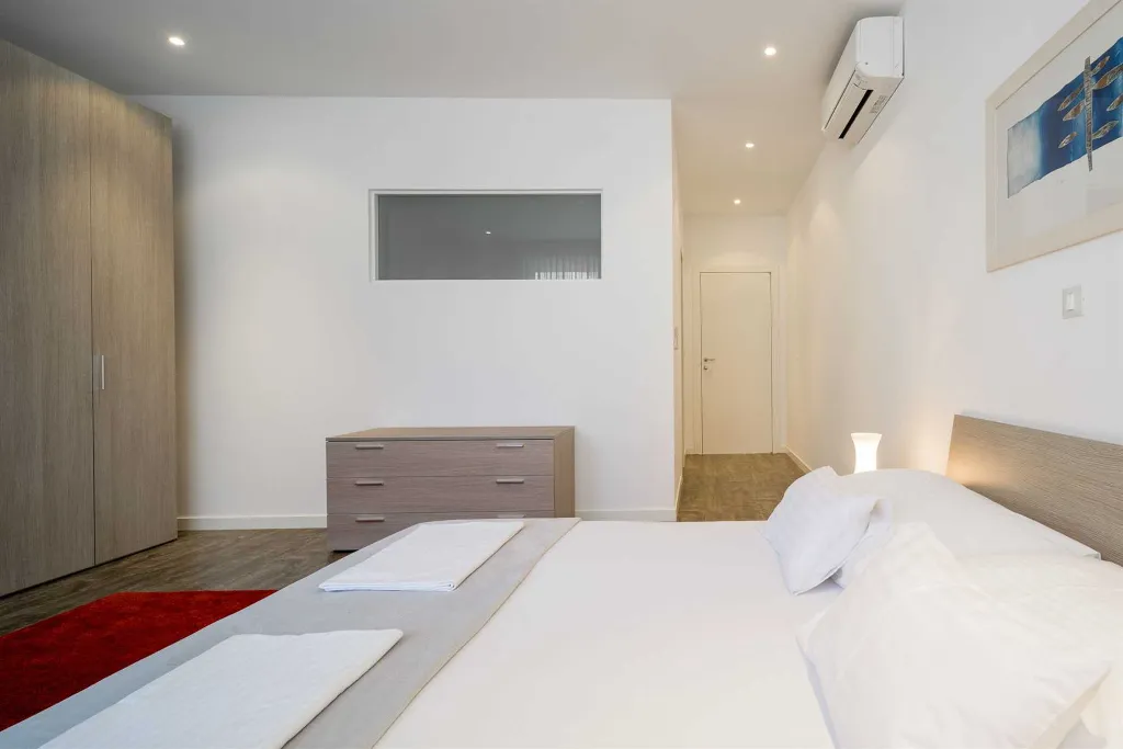 Spacious Beachfront Apartment with Pool in Trogir