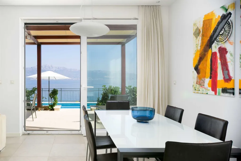 Spacious Beachfront Apartment with Pool in Trogir
