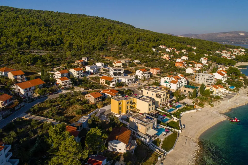 Spacious Beachfront Apartment with Pool in Trogir