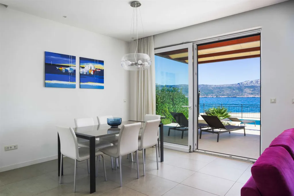 Modern Beachfront Apartment with Pool in Trogir
