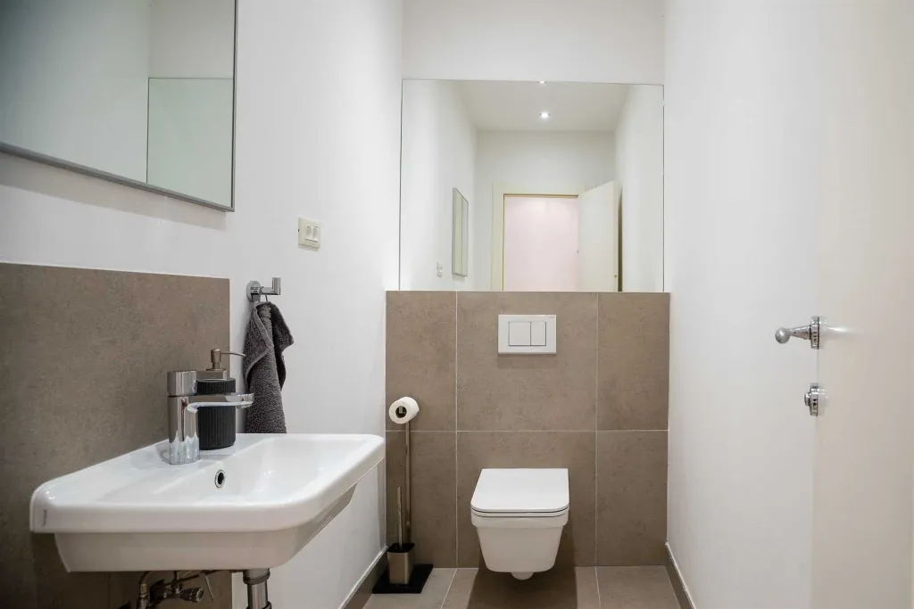 Modern Beachfront Apartment with Pool in Trogir
