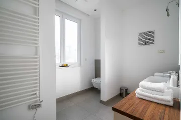 Modern Seaside Apartment in Trogir