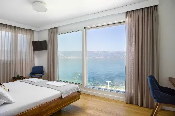 Seaside Escape Villa with Pool in Trogir