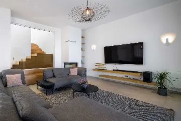 Seaside Escape Villa with Pool in Trogir