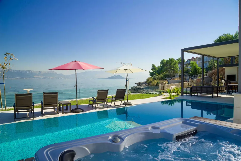Seaside Escape Villa with Pool in Trogir