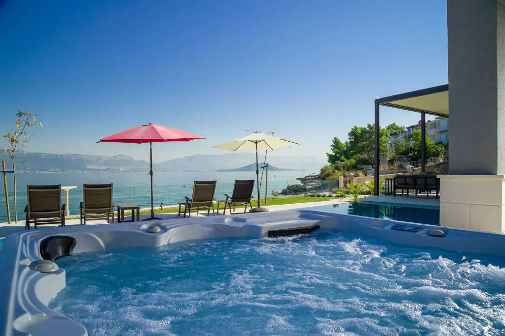 Seaside Escape Villa with Pool in Trogir