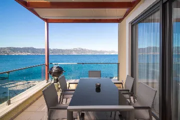 Modern Beachfront Villa with Pool in Trogir