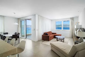 Modern Beachfront Villa with Pool in Trogir