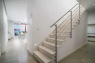 Modern 6-Bedroom Villa with Pool in Trogir