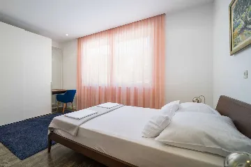 Modern 6-Bedroom Villa with Pool in Trogir