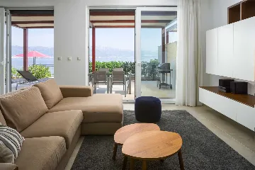 Modern 6-Bedroom Villa with Pool in Trogir