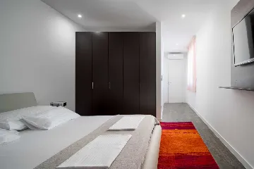 Modern 6-Bedroom Villa with Pool in Trogir