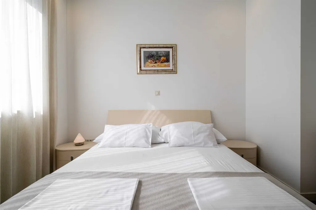 Modern 6-Bedroom Villa with Pool in Trogir